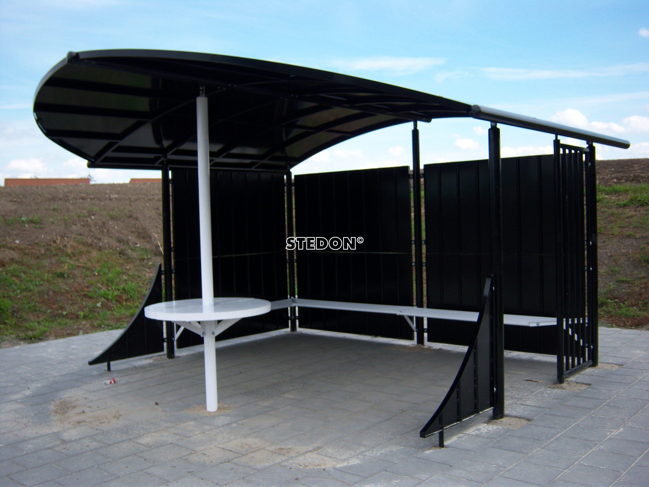 Jongeren ontmoetingsplek JOP Straatmeublilair