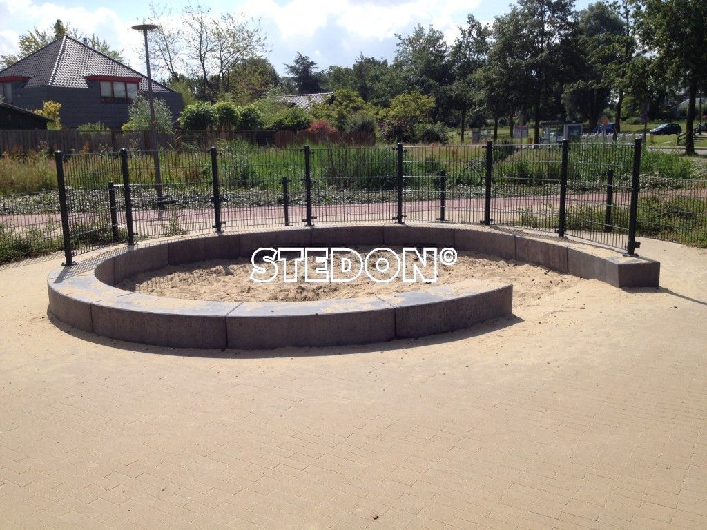 Radius element beton, Zit element, zit elementen, zitelement, zitelementen, beton, betonnen zit element, zitblok, zitblok radius beton