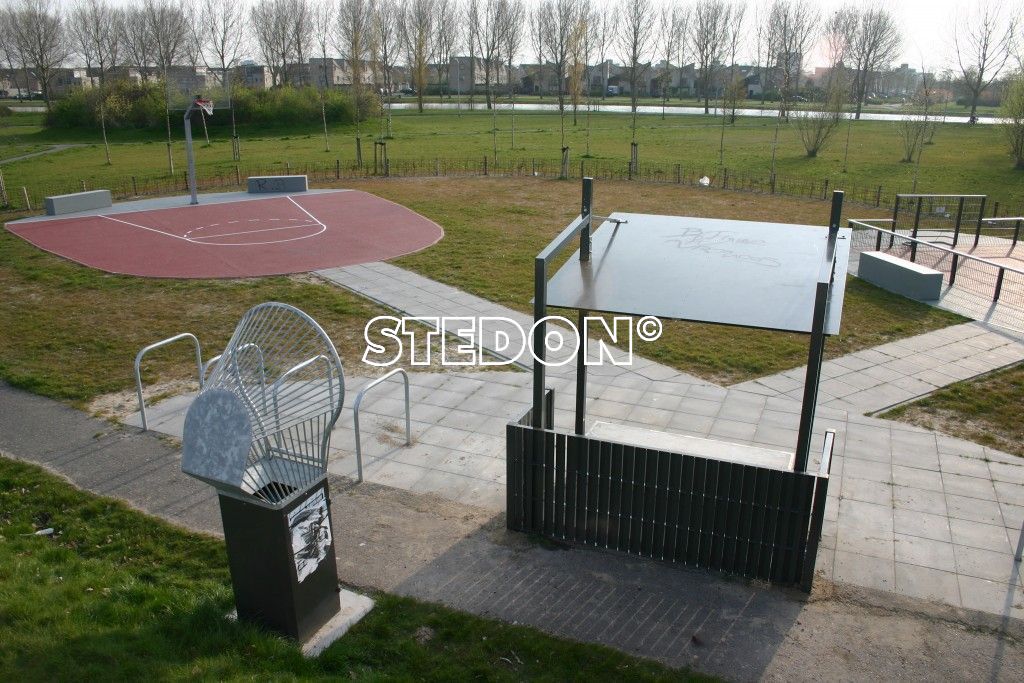 Jongeren ontmoetingsplek JOP Straatmeublilair