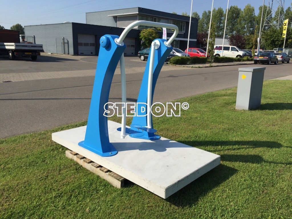 Buiten fitnesstoestellen