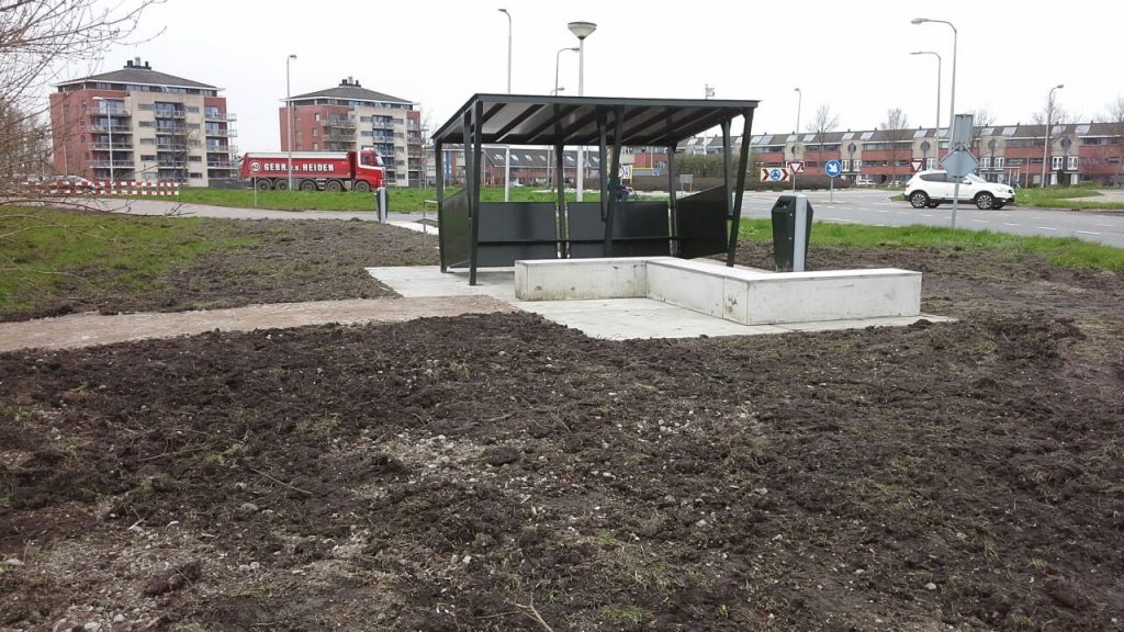 jongeren ontmoetingsplek overkapping