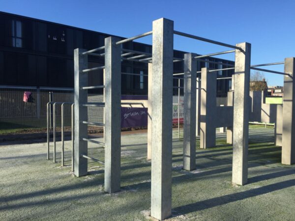 Calisthenics freerunning