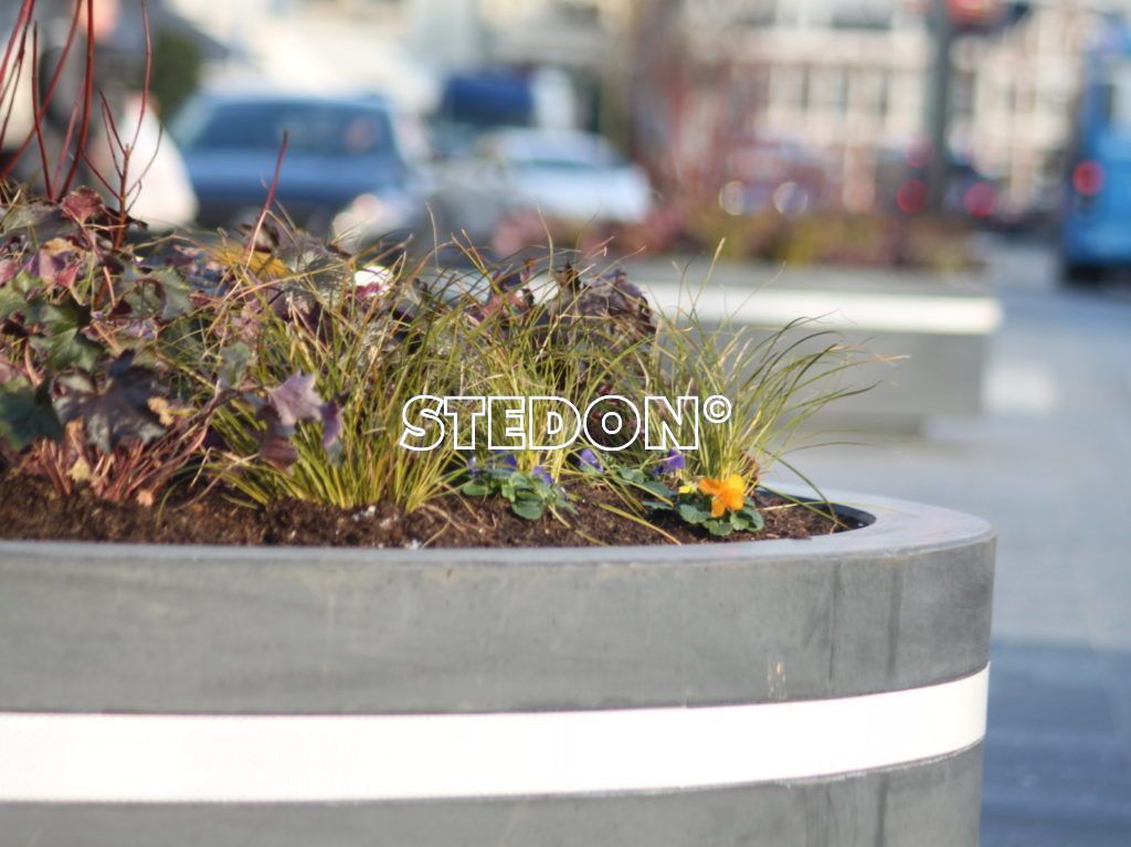 Betonnen bloembakken