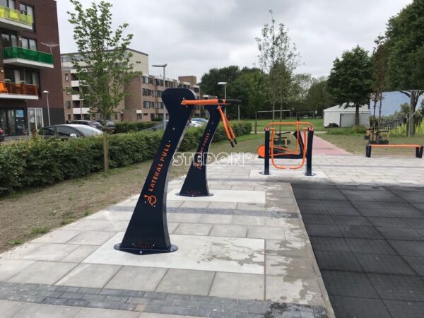 Buiten fitnesstoestellen, bootcamp, outdoor fitness, buiten fitness, vandalismebestendig buiten fitnesstoestellen