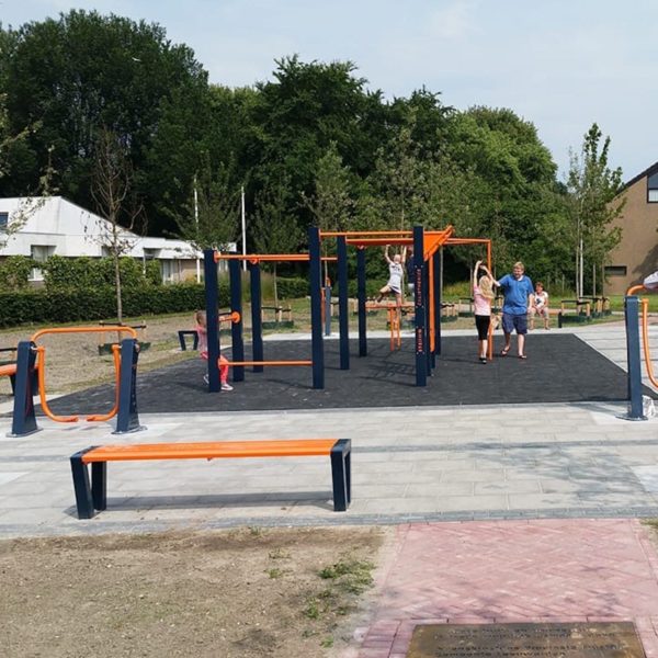 Buiten fitnesstoestellen, bootcamp, outdoor fitness, buiten fitness, vandalismebestendig buiten fitnesstoestellen
