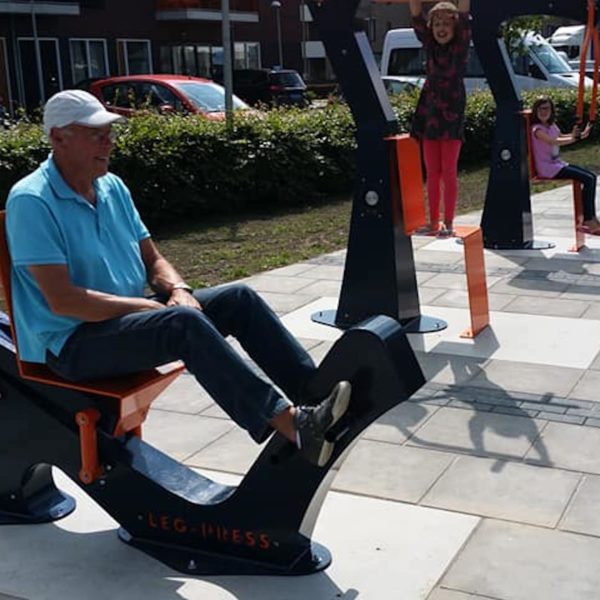 Buiten fitnesstoestellen, bootcamp, outdoor fitness, buiten fitness, vandalismebestendig buiten fitnesstoestellen