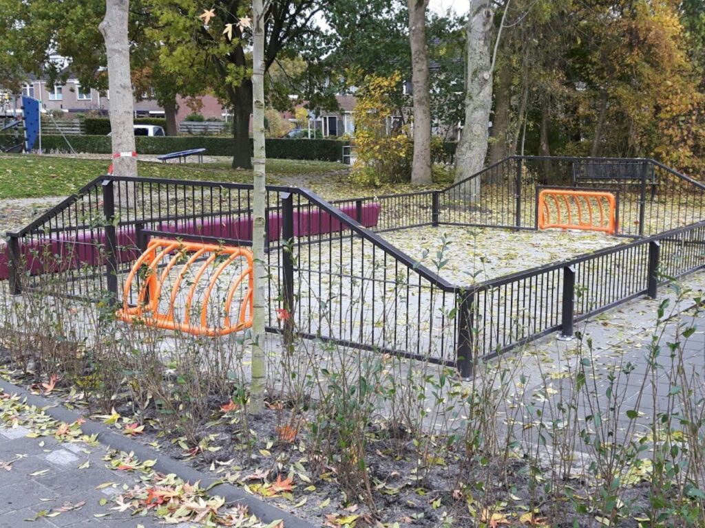 Pannakooi voor elk budget, Pannakooi rechthoek, Pannakooi, pannakooien, pannaveld, pannavelden, sportkooi, sportkooien, voetbalkooi, voetbalkooien, pannakooi openbare ruimte