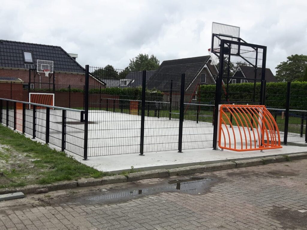 Combinatie doel, combinatie doelen, combi-doel, combi doelen, combineer voetbal en basketbal, multi sport doel, voetbaldoel