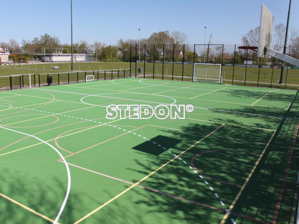 sportkooi, sportkooien, sportarena, sportarena's, sportveld, sportvelden, voetbalkooi, voetbalkooien