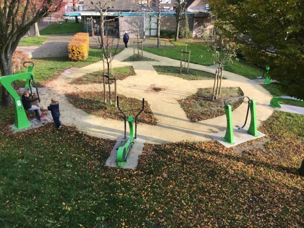 Buiten fitnesstoestellen, Hydraulisch weerstandsysteem, bootcamp, outdoor fitness, buiten fitness,