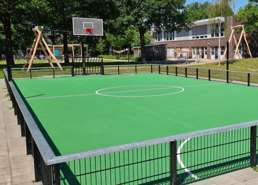 Pannakooi voor elk budget, Pannakooi rond, Pannakooi DSM, Pannakooi, pannakooien, pannaveld, pannavelden, sportkooi, sportkooien, voetbalkooi, voetbalkooien, pannakooi openbare ruimte