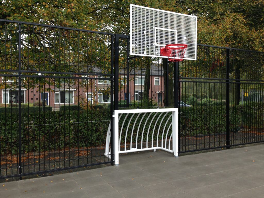 Combinatie doel, combinatie doelen, combi-doel, combi doelen, combineer voetbal en basketbal, multi sport doel, voetbaldoel